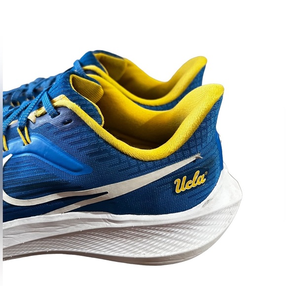 Nike Air Zoom Pegasus 39 UCLA Signal Blue White Men’s Size 10 Running Shoes